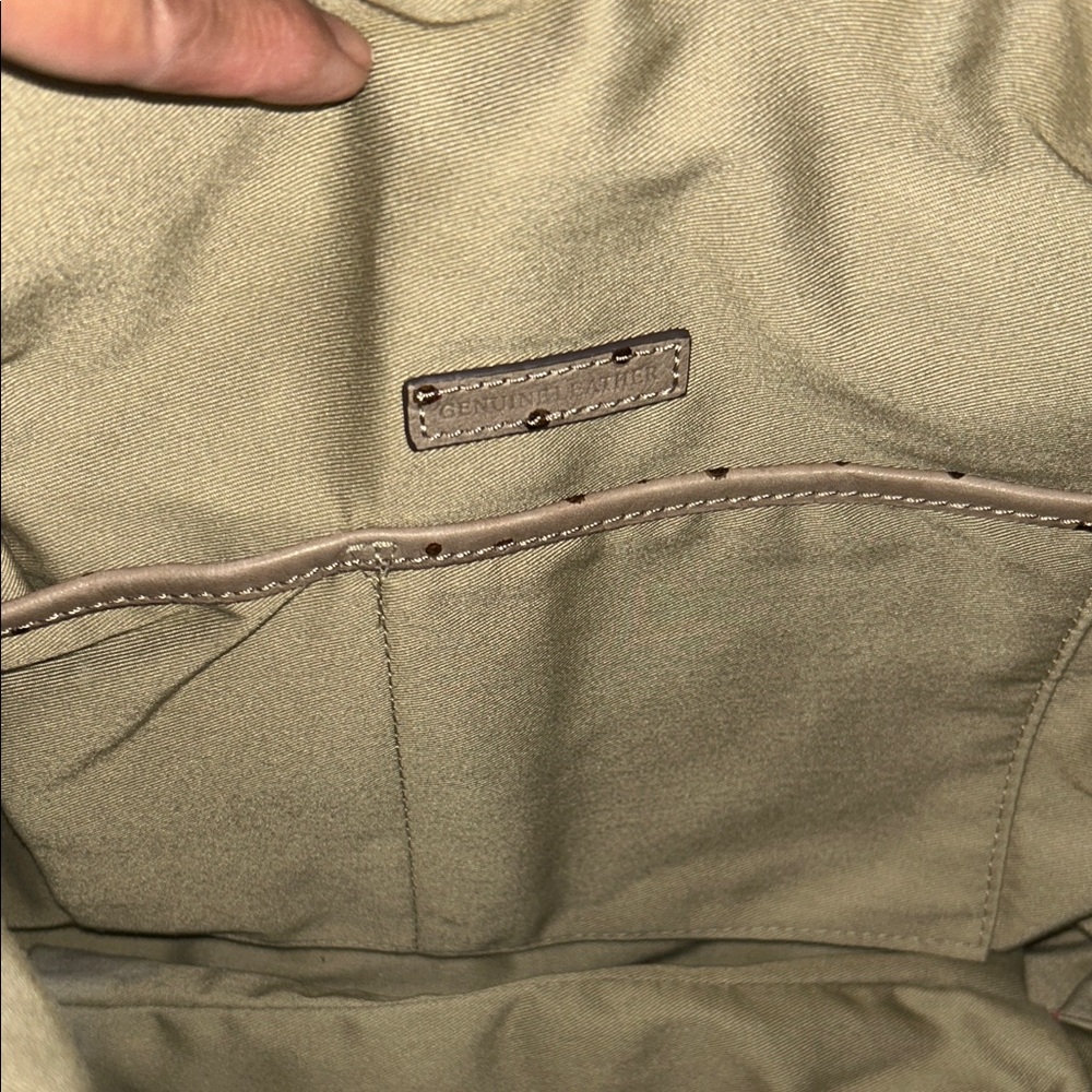 Elegant G.I.L.ITan Hobo Bag - Picture 9 of 11